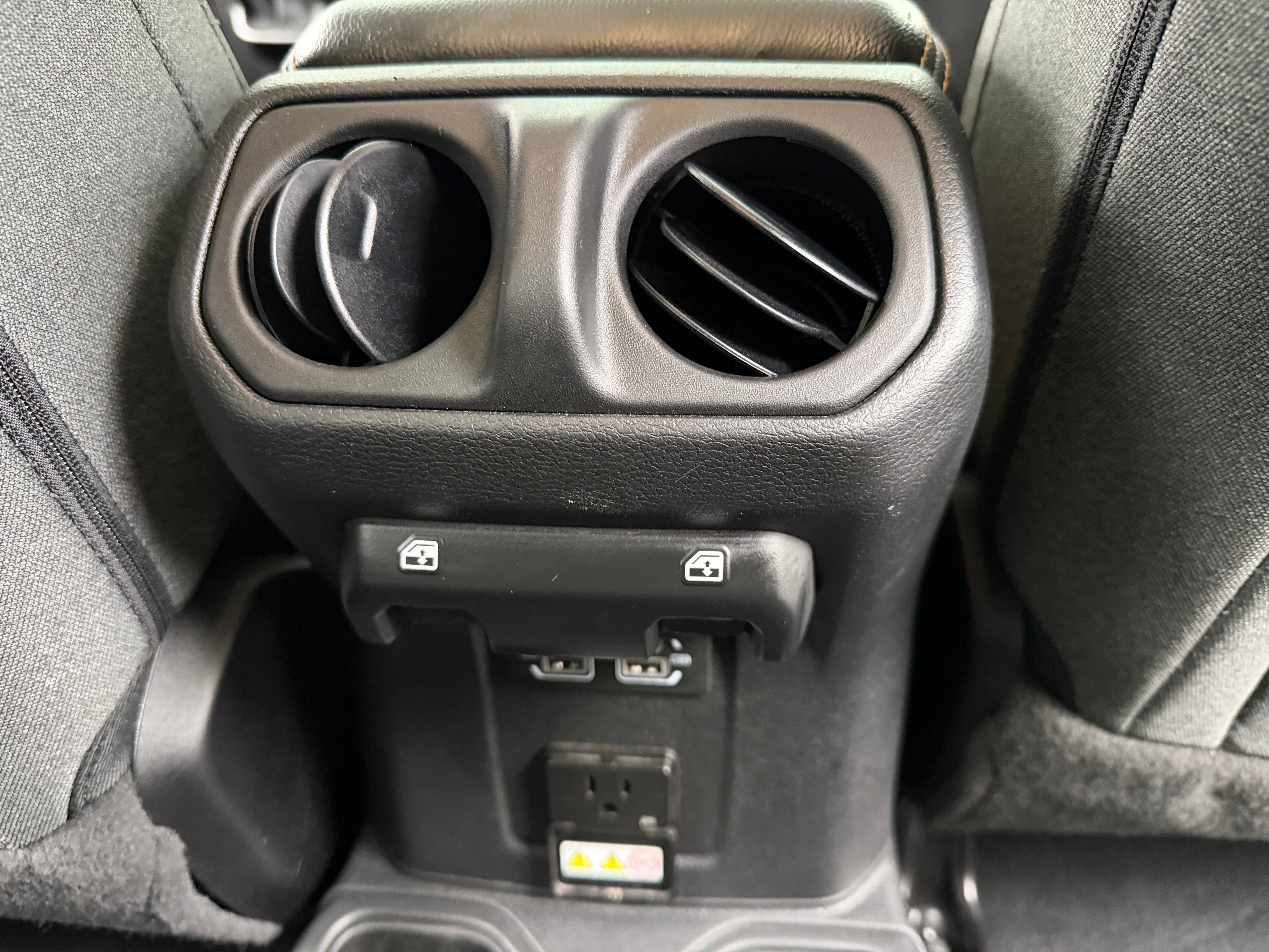 jeep wrangler 4-door 2025 1C4PJXENXSW534423 image jeep wrangler 4-door 2025 1C4PJXENXSW534423 image